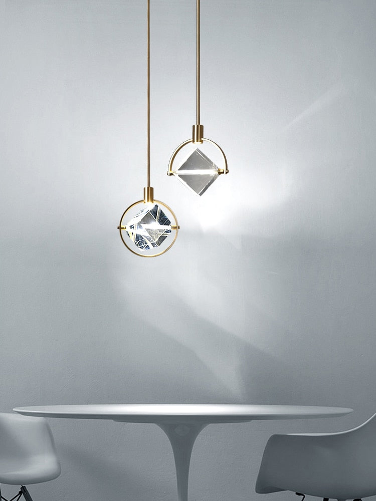 Lights of Scandinavia - Kimberlite - Outstanding luxury pendant light. Clean design, polished steel body combined with a large crystal that really makes the light pop. Applicable for living rooms, kitchens, bedrooms, dining rooms, cafés, etc. Dimensions Diameter 20cm Height 50cm + 50cm hanging rod. Two variants available; Open and Closed Modern LED Crystal Chandelier kitchen bar Pendant lamps Bedroom bedside decor lighting Dining room Hanging lights Specifications Light Source LED Bulb Base Type 2G11