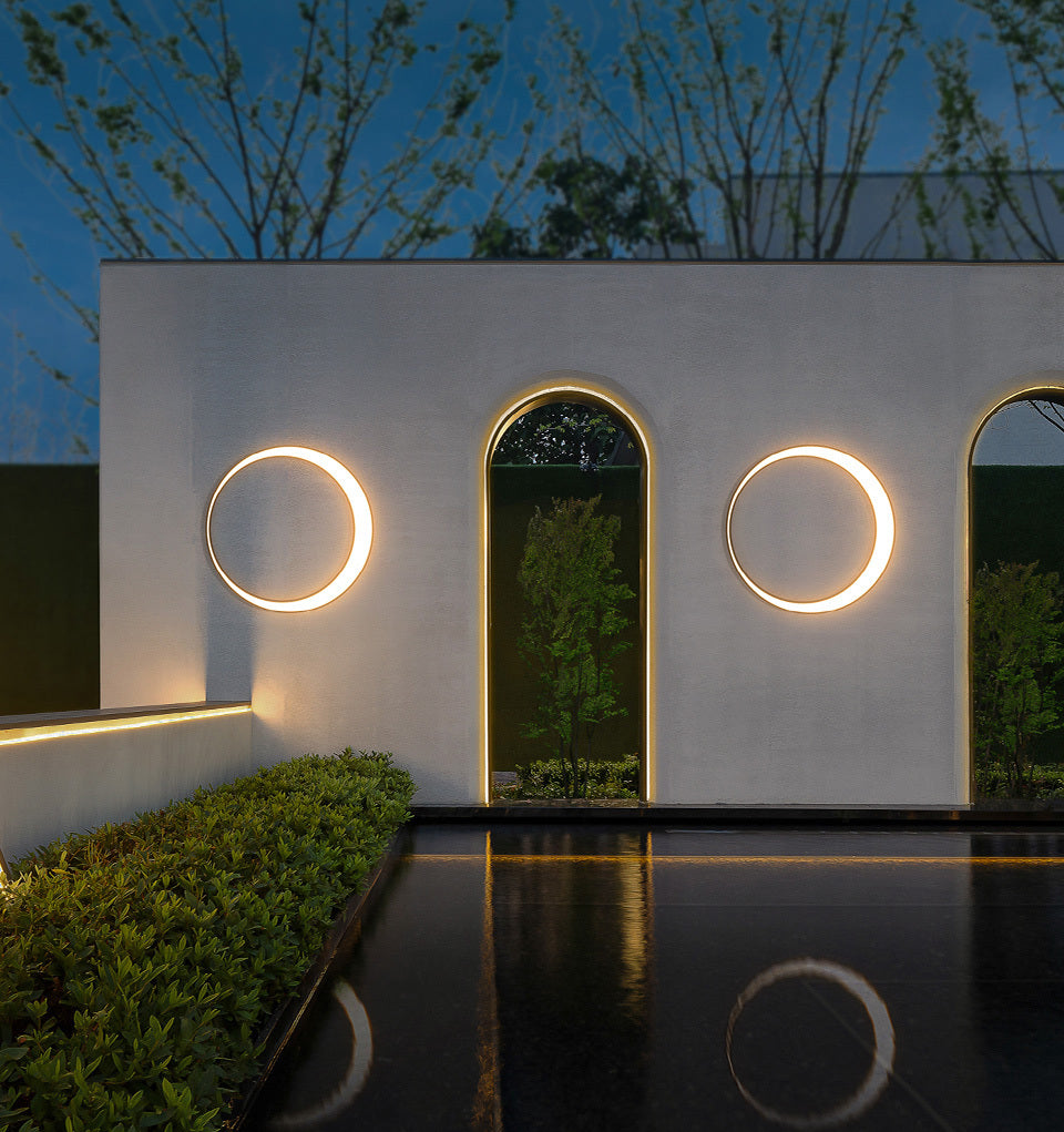 Lights of Scandinavia - Eclipse - IP65 Waterproof outdoor LED wall light. Warm light(3000K) LED strip with >30 000 hours of lifetime.